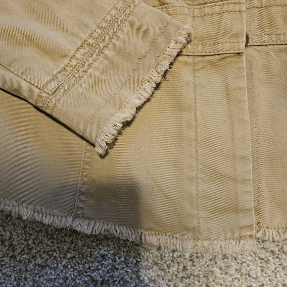 Loft Jacket - Picture 2 of 3